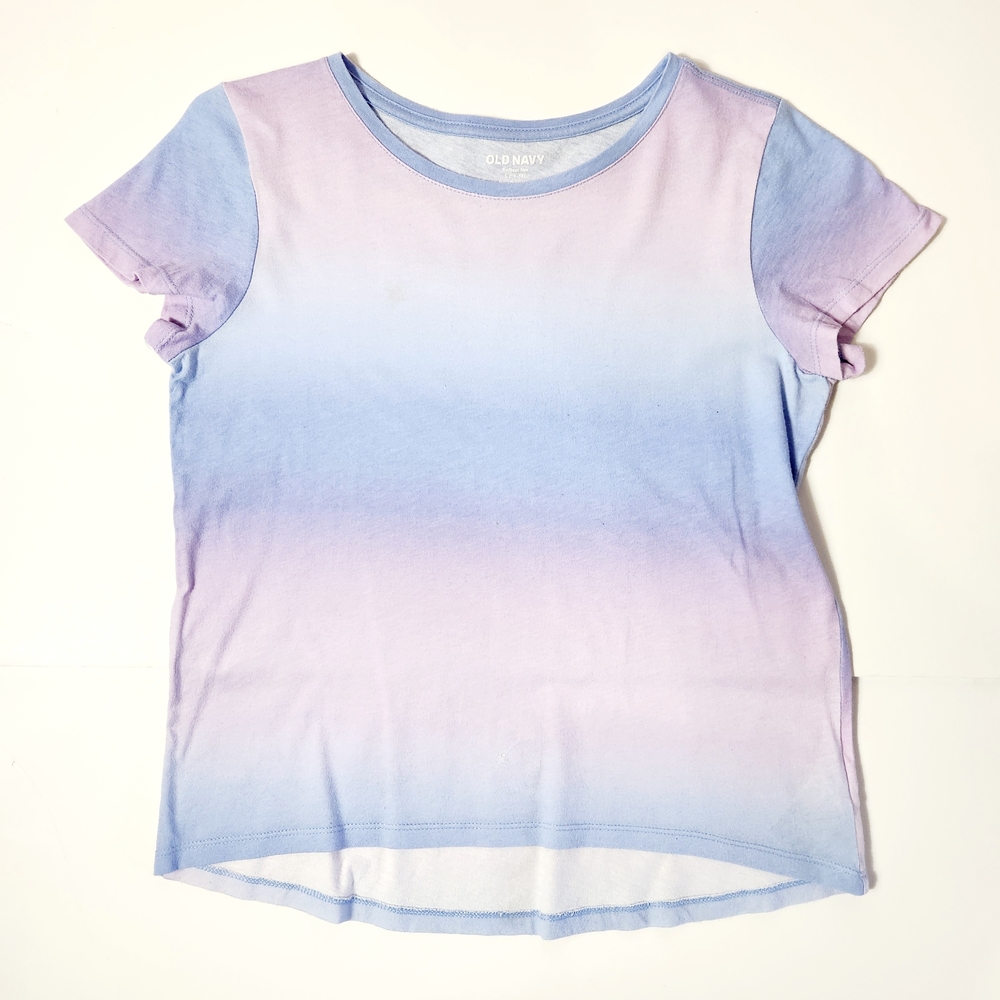 Old Navy Girl's Gradient T-Shirt - Purple and Blue Size: 10/12 L